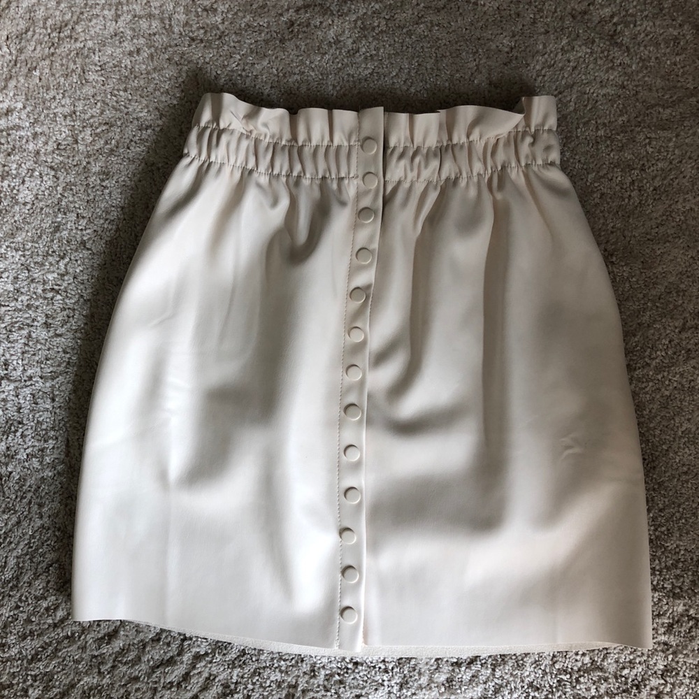 ZARA Button Down White Creme Fitted Skirt